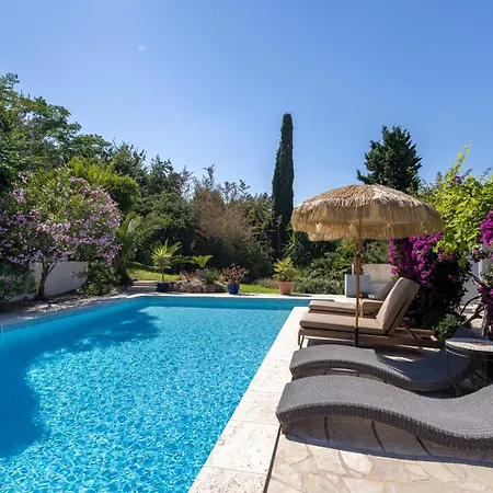 Mas Fleuri Villa
