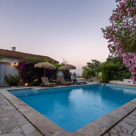 Mas Fleuri Villa
